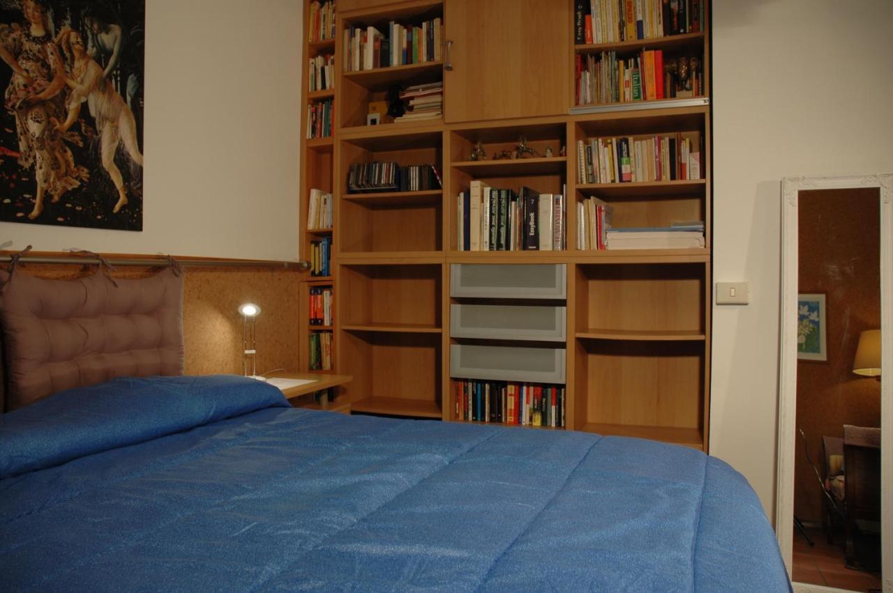 Camilla - Tiny - Exclusive Pool Holiday home Lucca