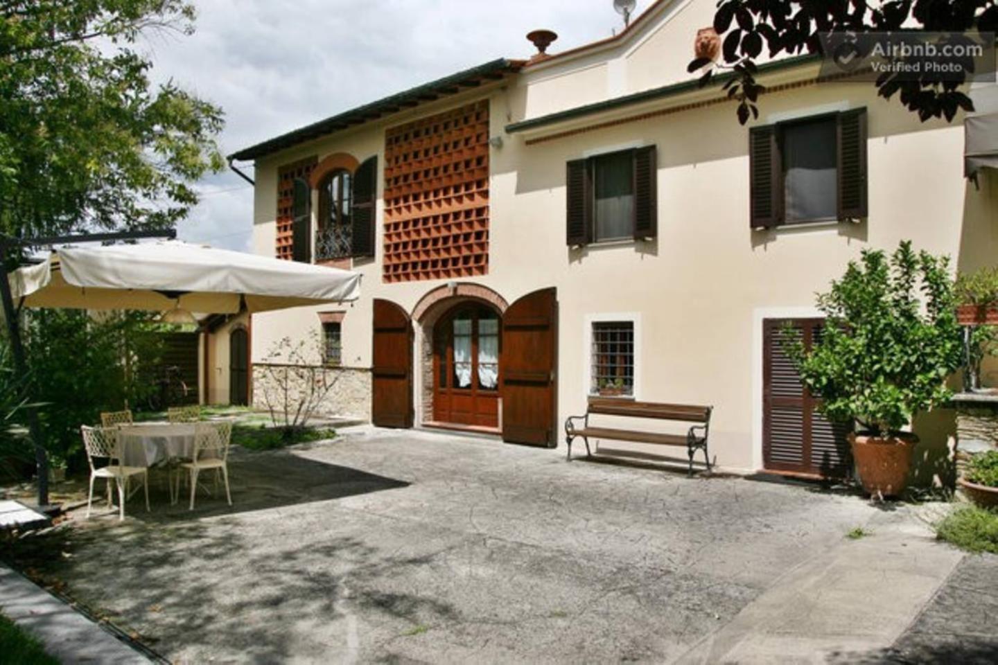 Camilla - Tiny - Exclusive Pool Holiday home *